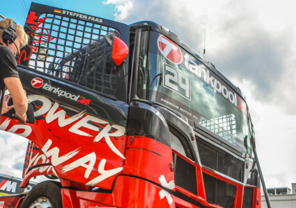 Truck-Grand-Prix 2023 – Das tankpool24 Racing Team war wieder mit dem umgebauten Scania vor Ort.