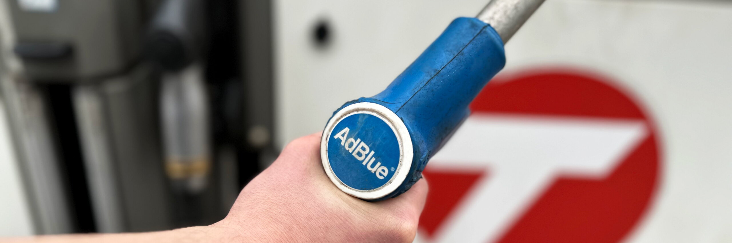 AdBlue® - Reduces Consumption and Exhaust Emissions - DS card + drive GmbH